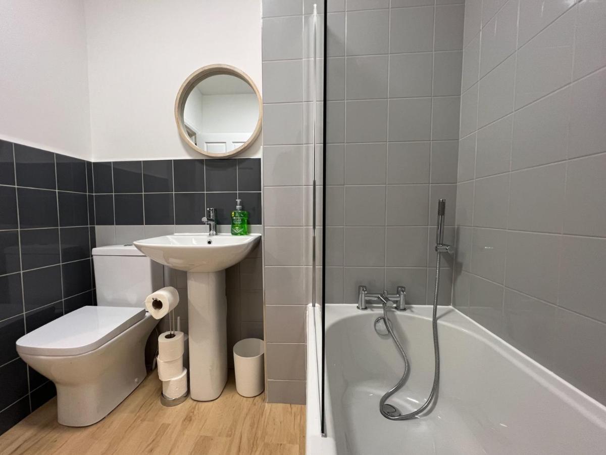Glasgow 2 Bedroom Apartment Eksteriør billede