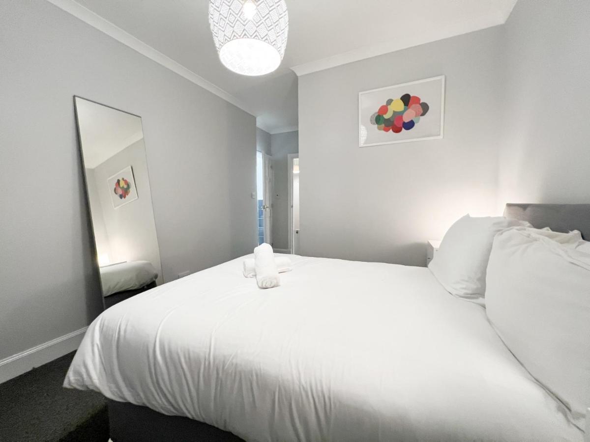 Glasgow 2 Bedroom Apartment Eksteriør billede