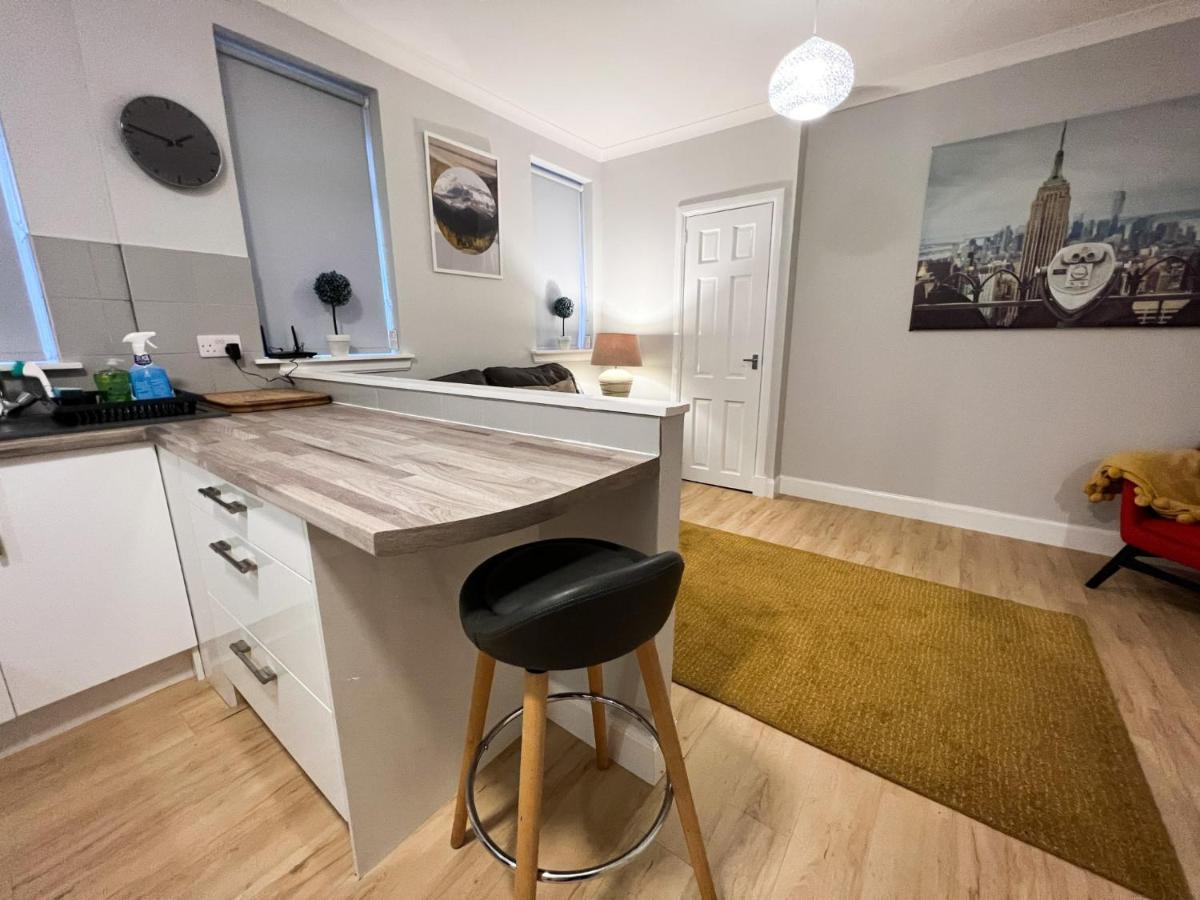Glasgow 2 Bedroom Apartment Eksteriør billede