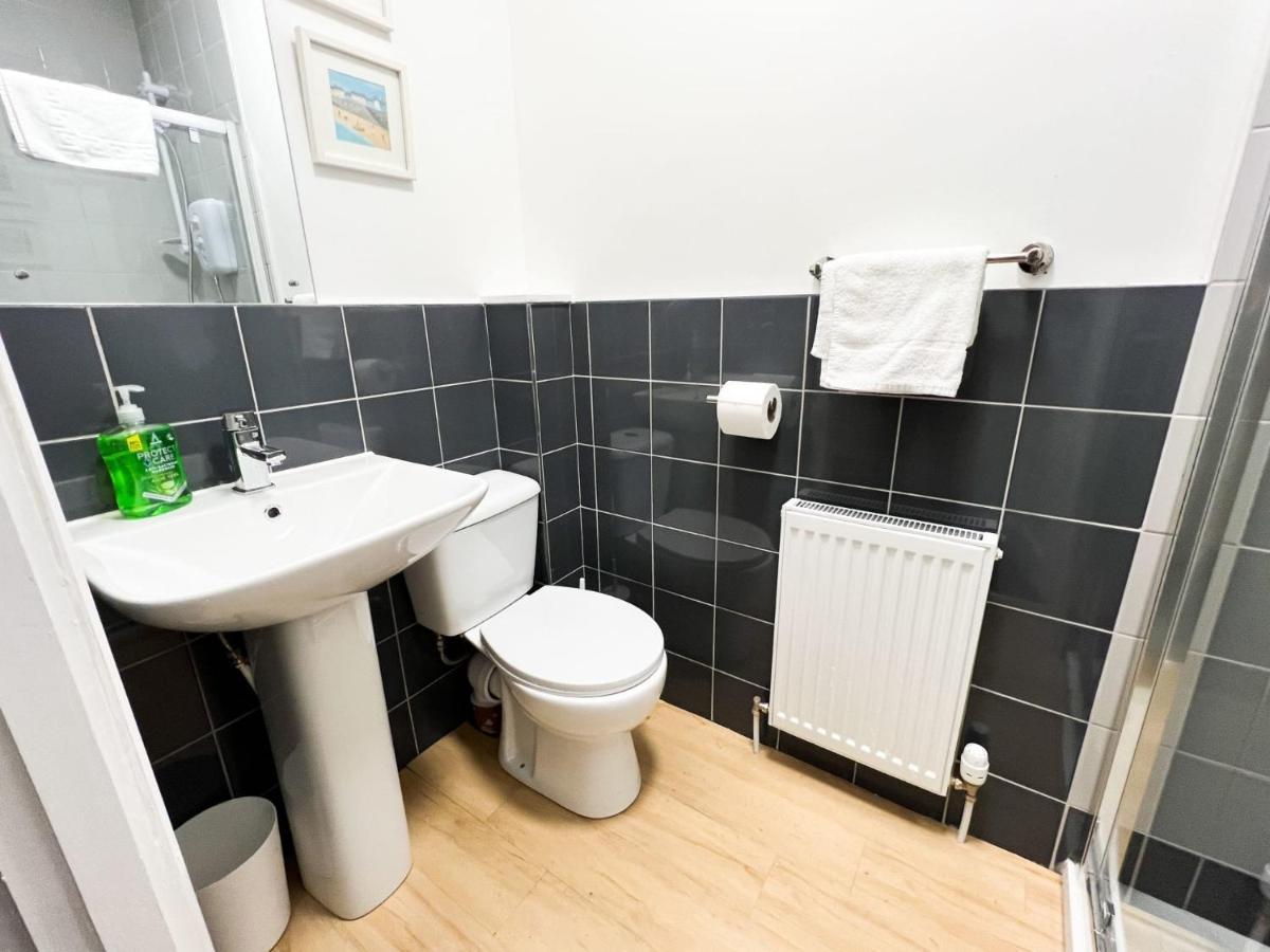 Glasgow 2 Bedroom Apartment Eksteriør billede