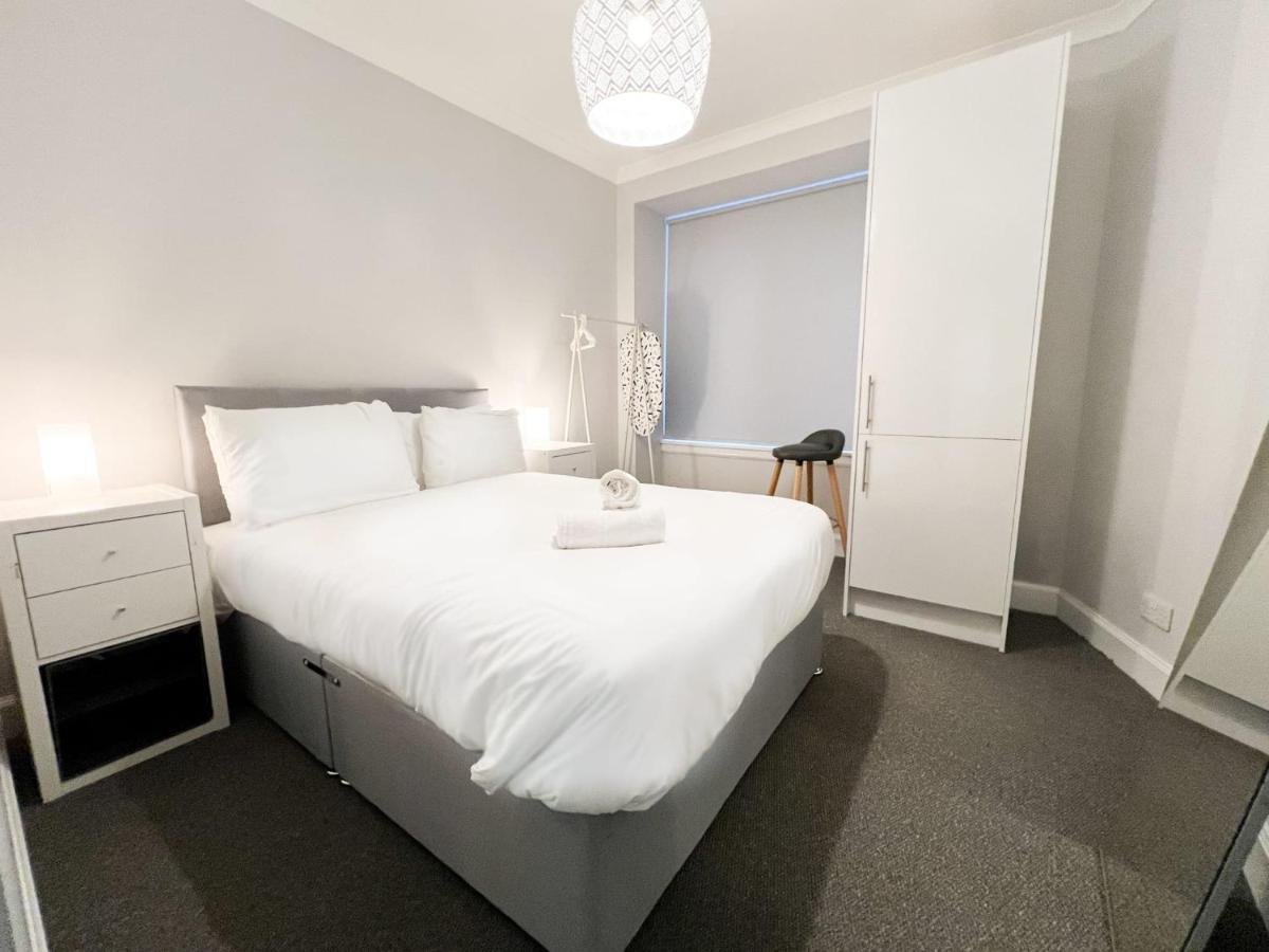 Glasgow 2 Bedroom Apartment Eksteriør billede